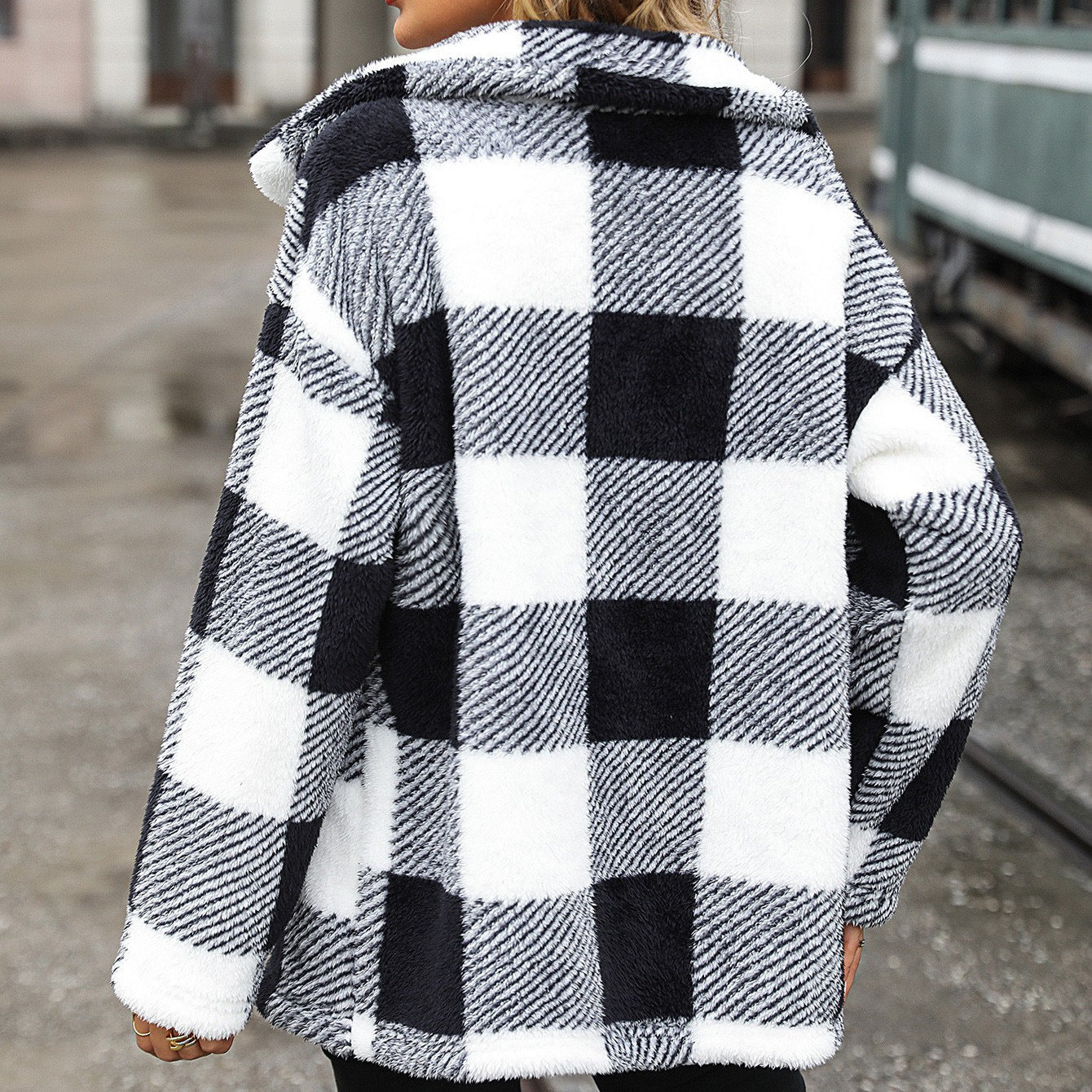 Long Sleeve Mid-Length Plaid